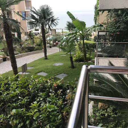 тhe Exlusive And Romantic On The Black Sea 公寓 *