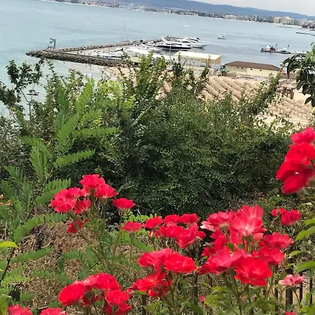 тhe Exlusive And Romantic On The Black Sea 公寓 *
